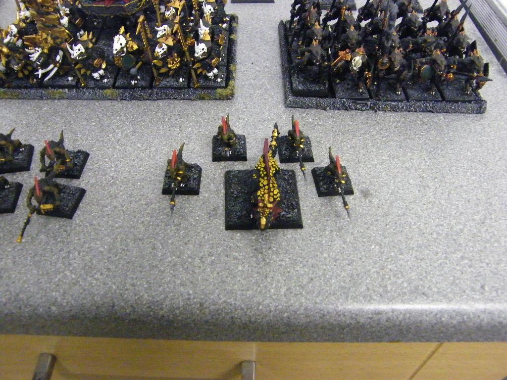 Warhammer Metal Lizardmen Salamander + 3 X Skink Runner